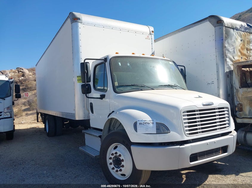 2018 FREIGHTLINER M2 106
