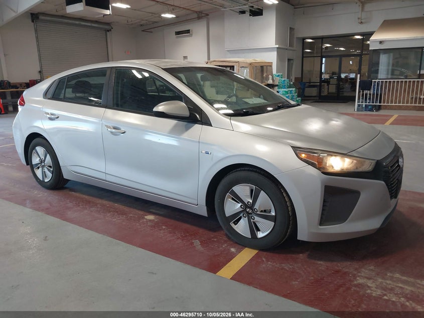 HYUNDAI IONIQ HYBRID 2018 VIN KMHC65LC0JU076595