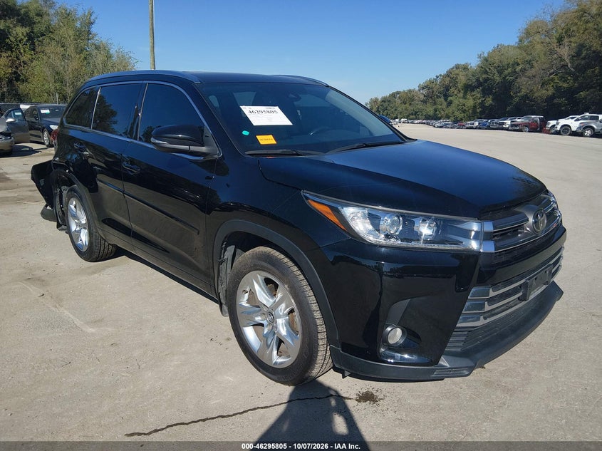 Vin: 5tddzrfh9hs479262, lot: 46795968, toyota highlander limited 2017 img_1