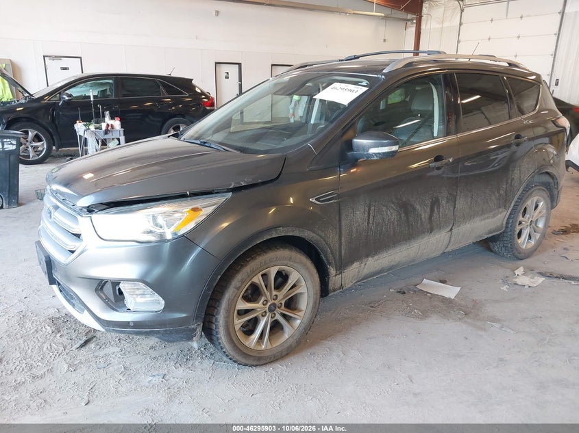 Vin: 1fmcu9j91huc06205, lot: 46796066, ford escape titanium 20172