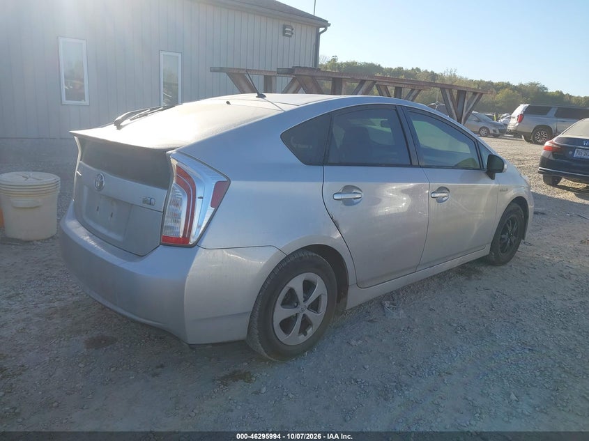 Vin: jtdkn3du5d5574479, lot: 46796157, toyota prius two 20134