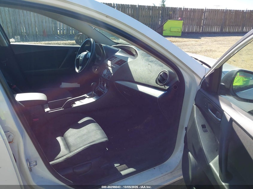 MAZDA MAZDA3 2010 VIN JM1BL1SG8A1147517