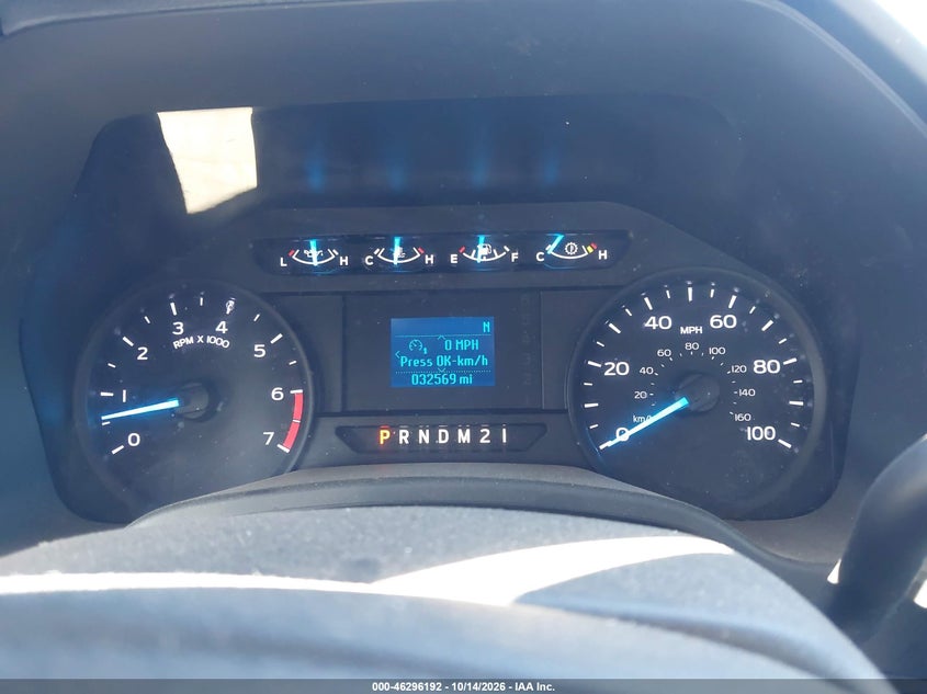 Ford F-350 - фото 7