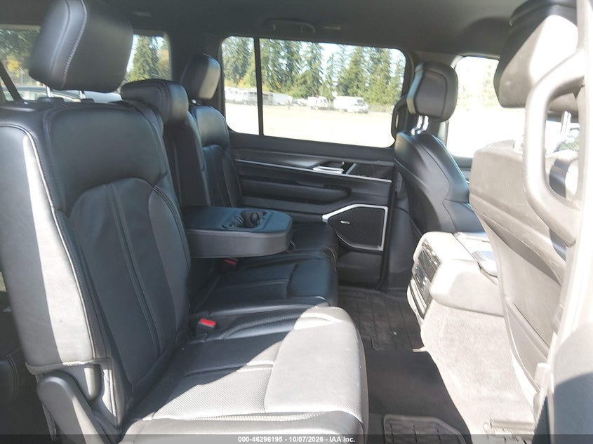JEEP WAGONEER L 2024 VIN 1C4SJSBP7RS181658