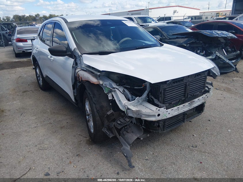 Vin: 1fmcu9g62nua44822, lot: 46796422, ford escape se 2022 img_1
