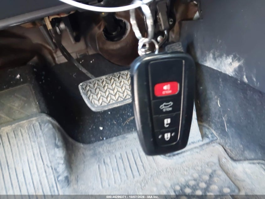 TOYOTA RAV4 - zdjęcie 11