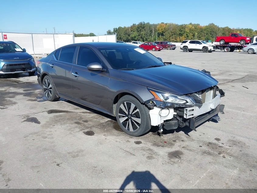 Vin: 1n4bl4dv9nn317174, lot: 46796567, nissan altima sv fwd 2022 img_1