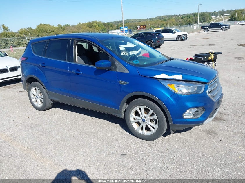 Vin: 1fmcu0gd8hue94814, lot: 46796593, ford escape se 2017 img_1