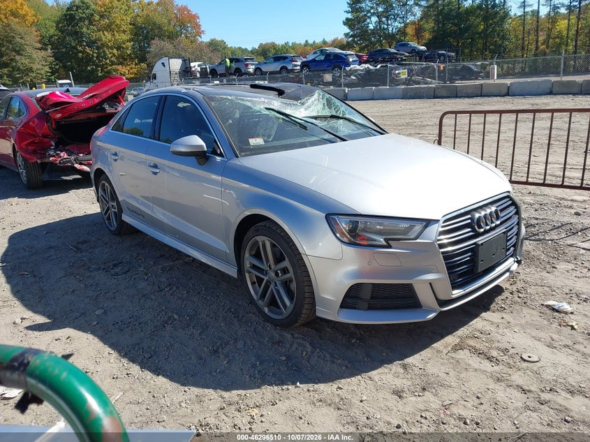 Vin: wauj8gff3h1026953, lot: 46796673, audi a3 2.0t premium 20171