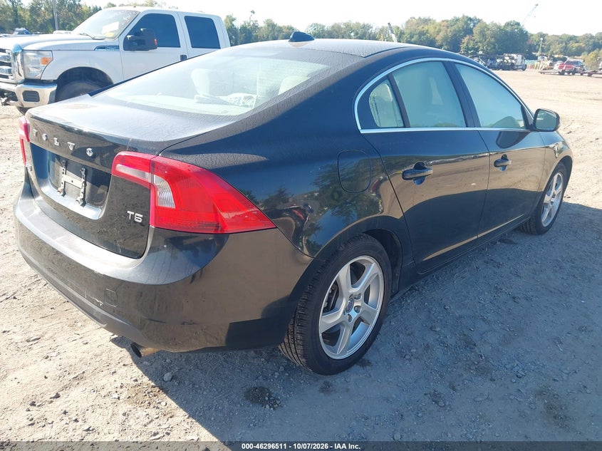 Vin: yv1622fs7c2057520, lot: 46796674, volvo s60 t5 20124