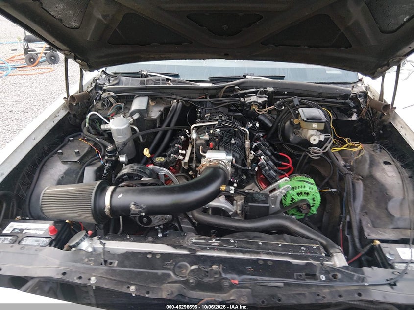 OLDSMOBILE 98 1983 VIN 1G3AX69Y6DM870376