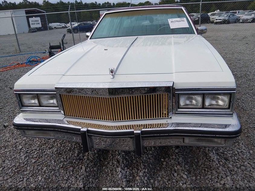 OLDSMOBILE 98 1983 VIN 1G3AX69Y6DM870376