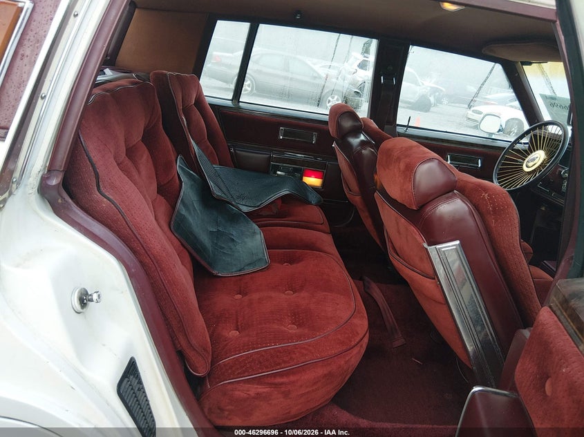OLDSMOBILE 98 1983 VIN 1G3AX69Y6DM870376