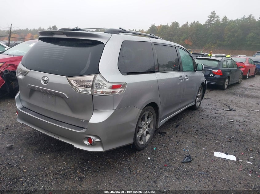 Vin: 5tdxk3dcxbs037703, lot: 46796863, toyota sienna se 20114