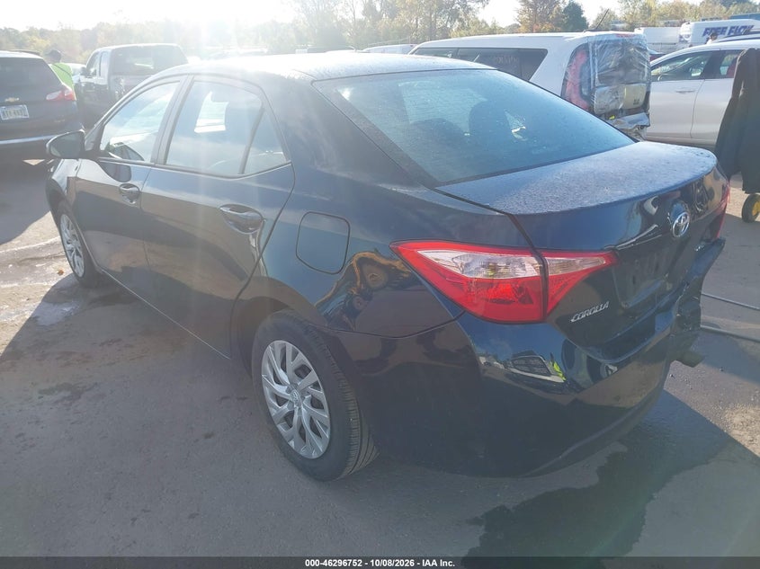 TOYOTA COROLLA - zdjęcie 3