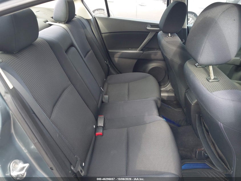 2012 MAZDA MAZDA3 · Фото 8