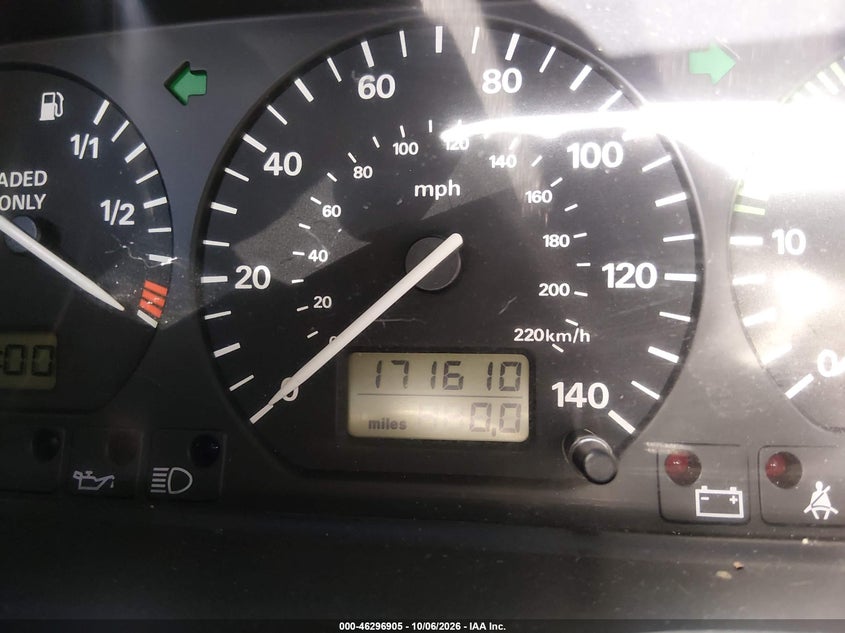 VOLKSWAGEN EUROVAN 1997 VIN WV2EH8702VH076588