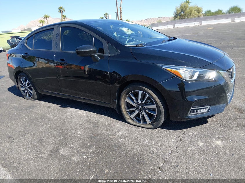 2021 Nissan Versa SV Xtronic CVT