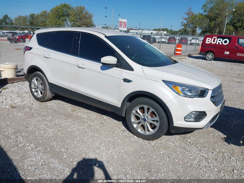 Vin: 1fmcu0gd1hud18493, lot: 46797084, ford escape se 2017 img_1