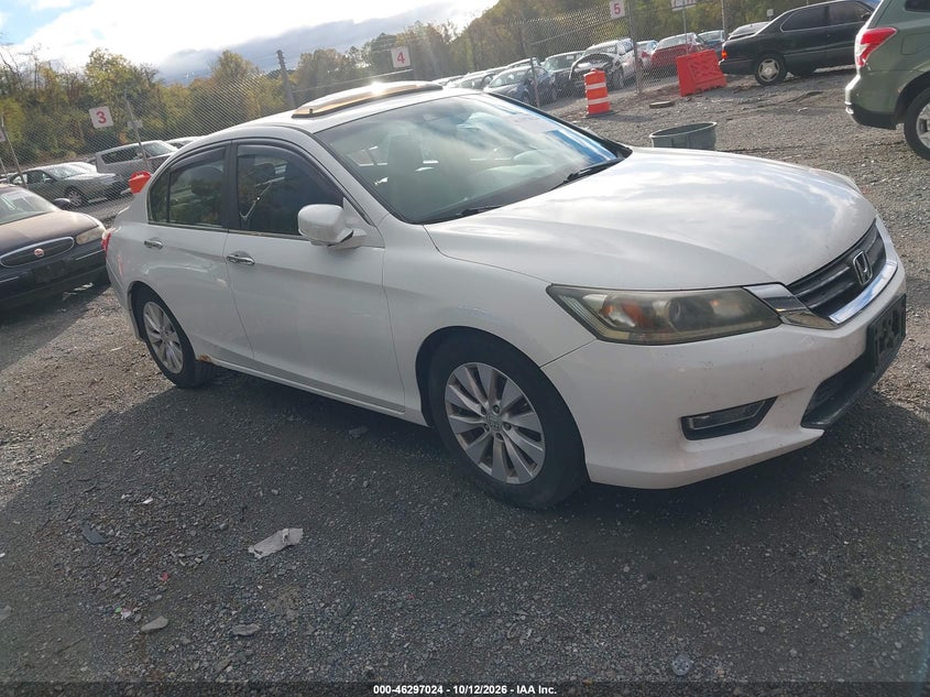 HONDA ACCORD 2013, VIN 1HGCR2F85DA211482