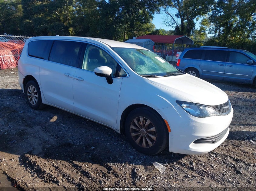 Vin: 2c4rc1dg6hr635995, lot: 46797203, chrysler pacifica touring 2017 img_1