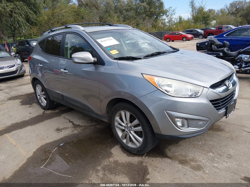 HYUNDAI TUCSON 2013, VIN KM8JUCAC7DU560661