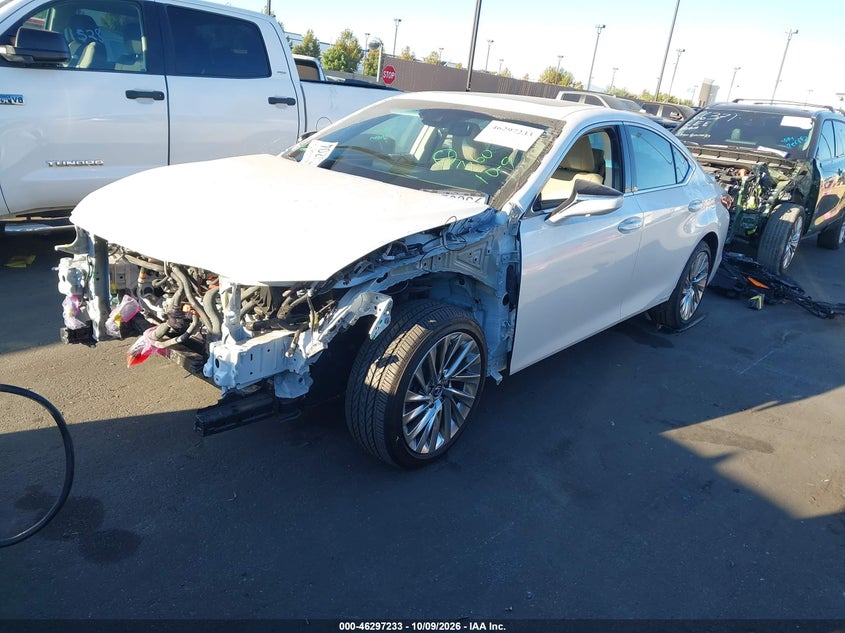 Vin: 58ae21b12lu010655, lot: 46797396, lexus es 300h luxury 20202