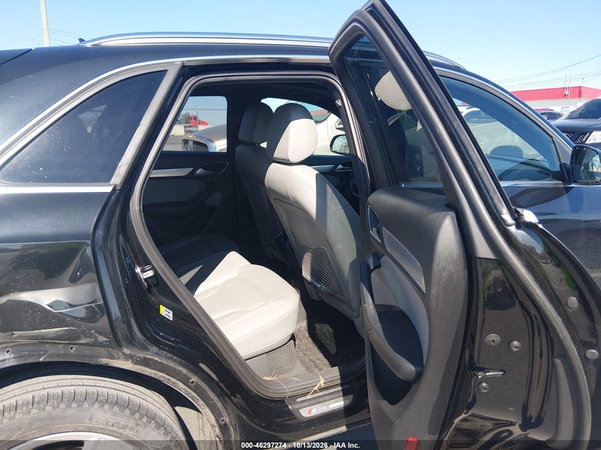 AUDI Q3 - zdjęcie 8