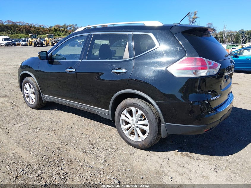2015 NISSAN ROGUE SV · Photo 3