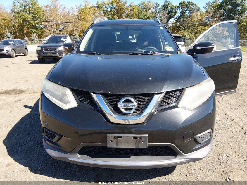 2015 NISSAN ROGUE SV · Photo 6