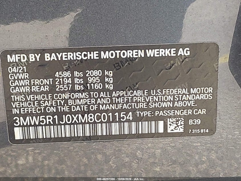 Фото 9 - BMW 330I