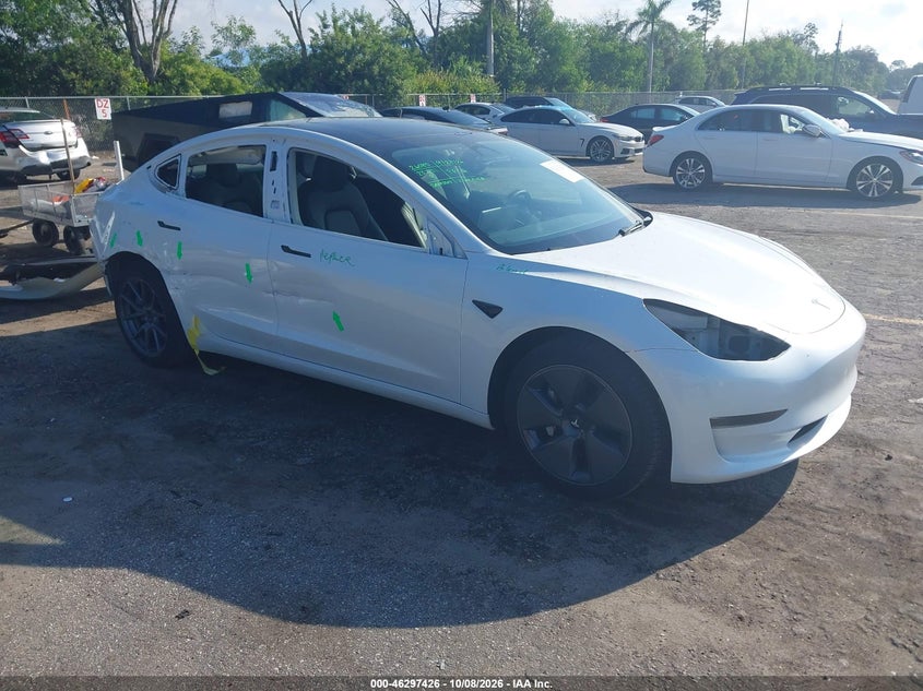 Vin: 5yj3e1ea7pf493578, lot: 46797589, tesla model 3 rear-wheel drive 20231