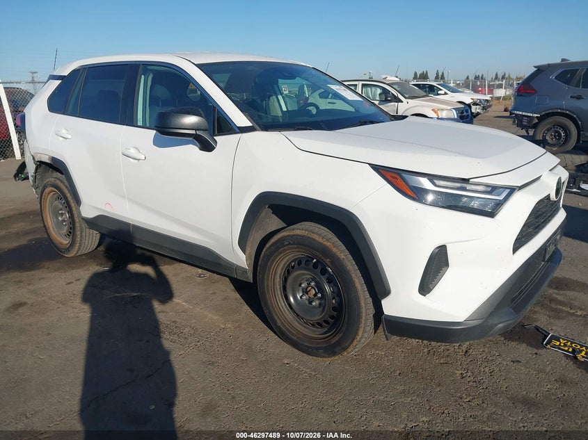 2023 TOYOTA RAV4 LE
