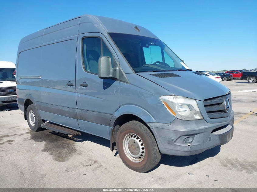 Vin: wd3pe7cdxjp639786, lot: 46797663, mercedes-benz sprinter 2500 standard roof v6 2018 img_1