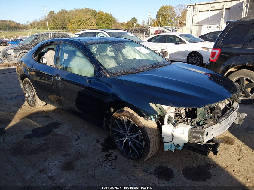 2021 TOYOTA CAMRY SE AWD