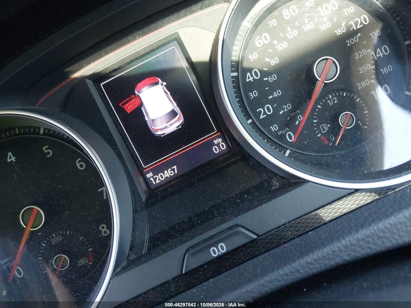 Photo 15 - VOLKSWAGEN GOLF GTI