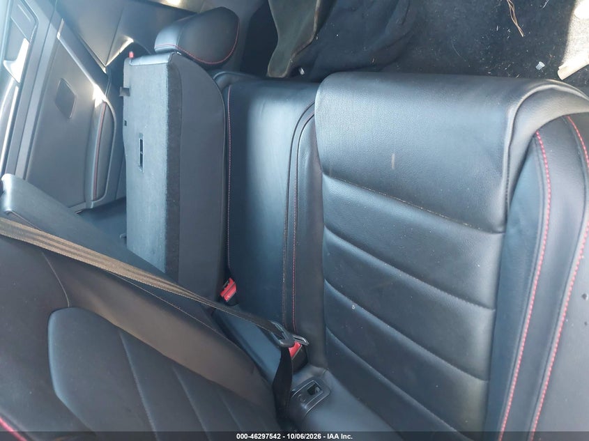 VOLKSWAGEN GOLF GTI 2017 VIN 3VW547AUXHM068686