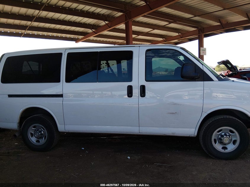 CHEVROLET EXPRESS 3500 2015 VIN 1GAZGYFG3F1229709