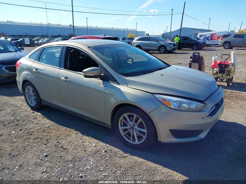 Vin: 1fadp3f2xfl367038, lot: 46797791, ford focus se 2015 img_1