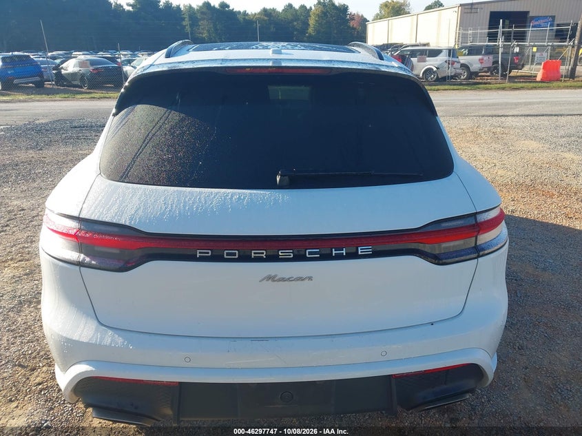 PORSCHE MACAN - zdjęcie 16