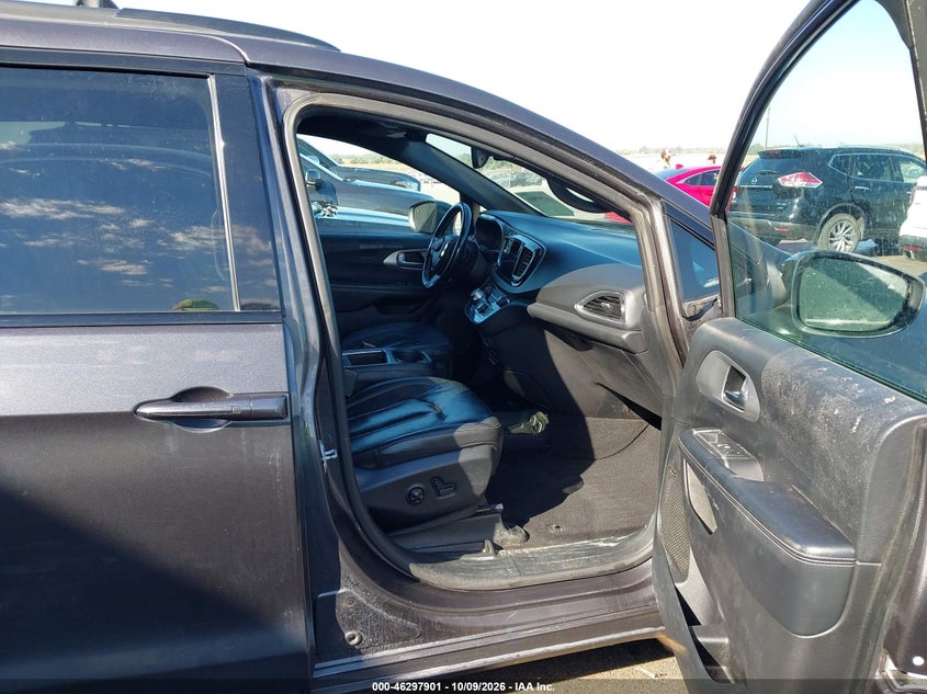 CHRYSLER PACIFICA - zdjęcie 5