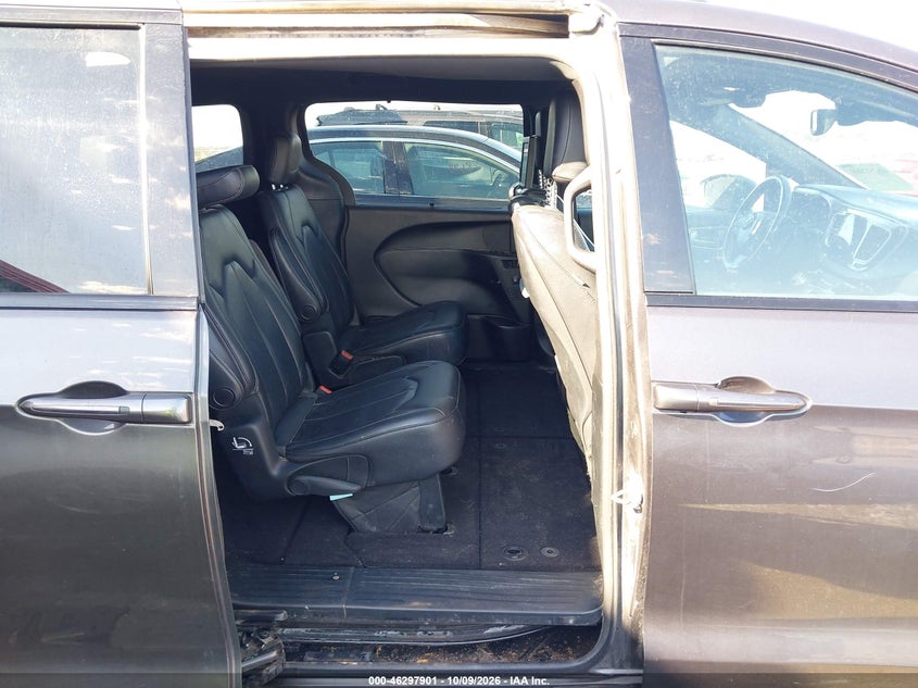 CHRYSLER PACIFICA - zdjęcie 8