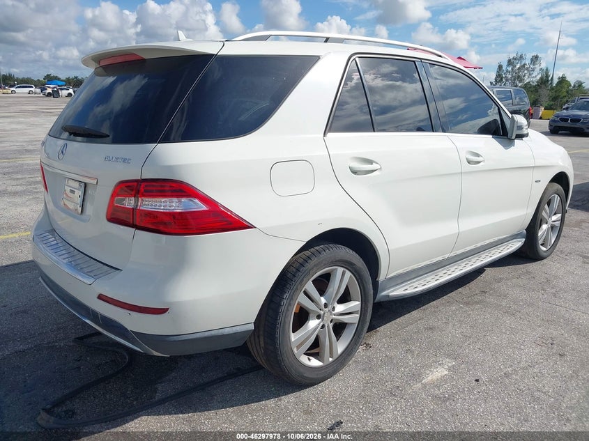 Vin: 4jgda2eb5ca030786, lot: 46798141, mercedes-benz ml 350 bluetec 4matic 20124