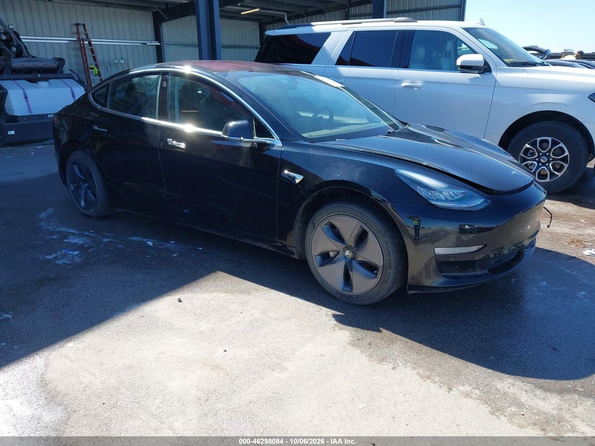Vin: 5yj3e1ea8jf003950, lot: 46798247, tesla model 3 long range/mid range 2018 img_1
