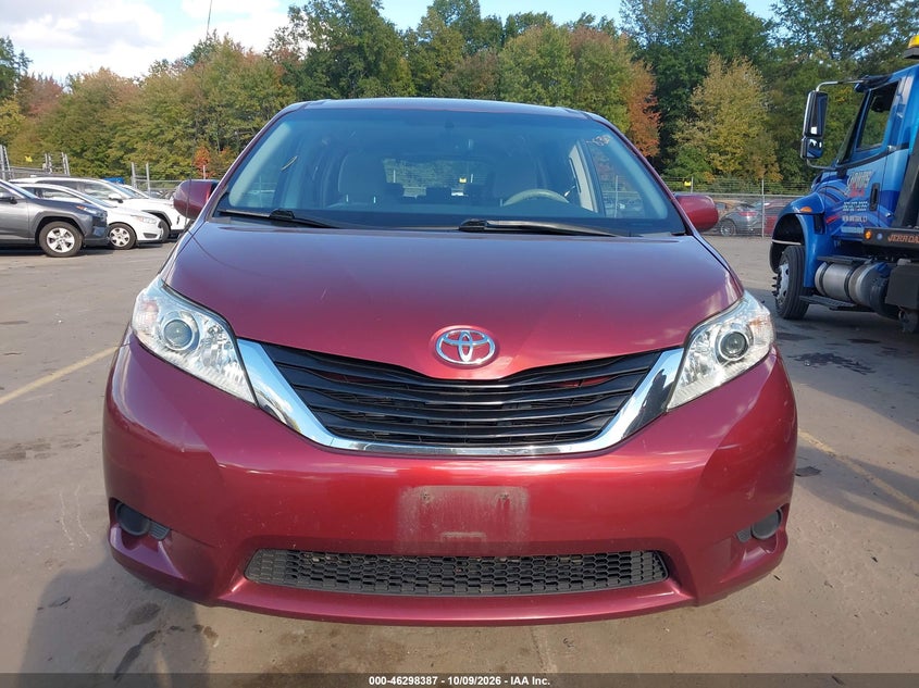 2014 TOYOTA SIENNA LE V6 8 PASSENGER · Фото 12
