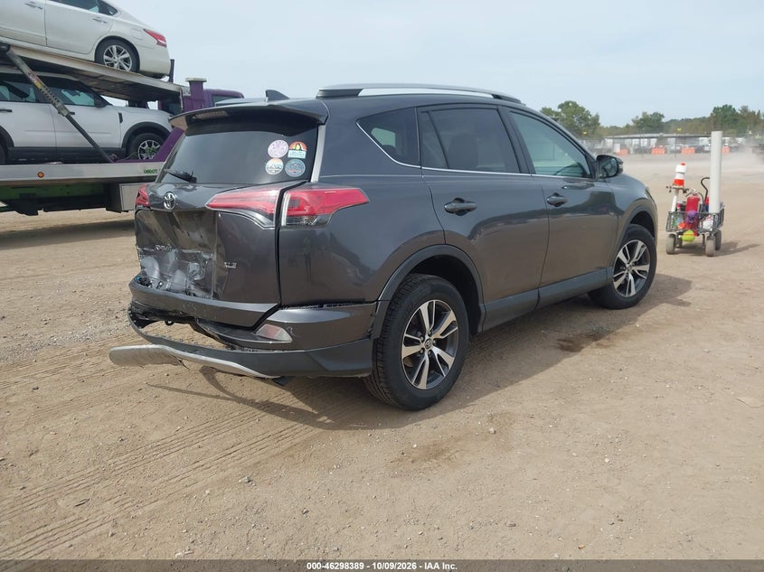 TOYOTA RAV4 - zdjęcie 4