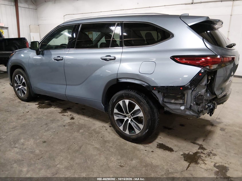 TOYOTA HIGHLANDER - zdjęcie 3