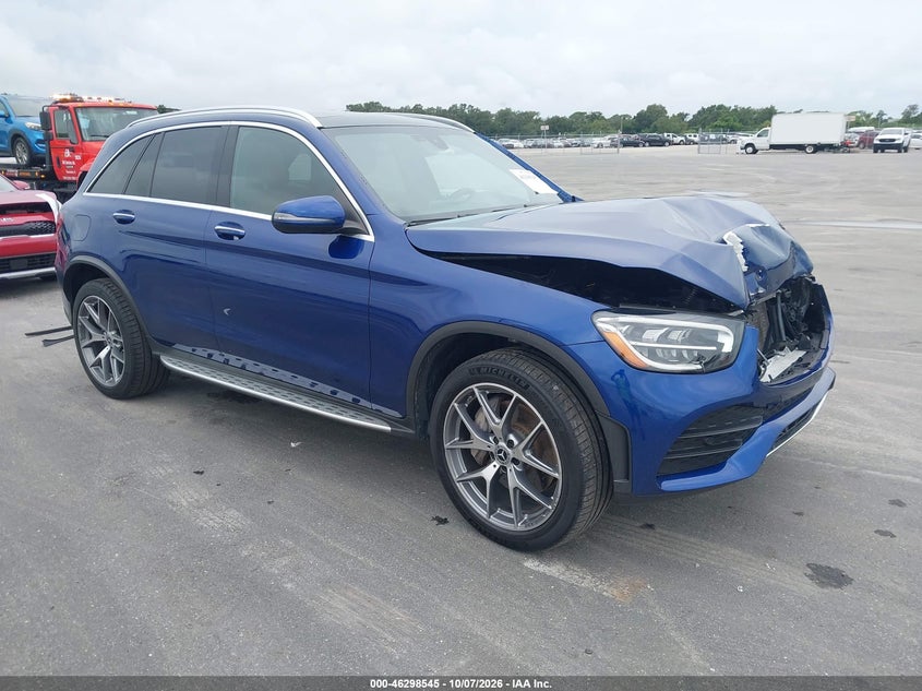 2020 MERCEDES-BENZ GLC 300