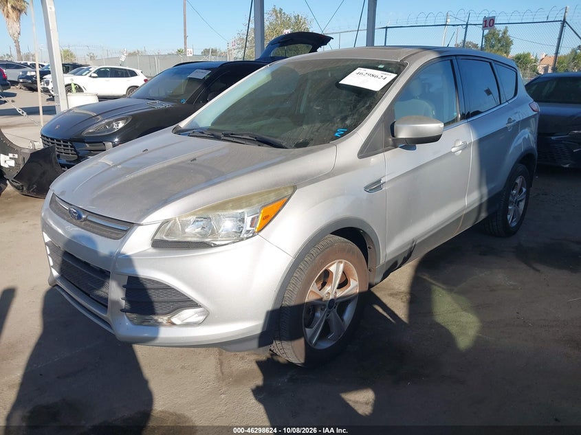 Vin: 1fmcu9g97fua10015, lot: 46798787, ford escape se 20152