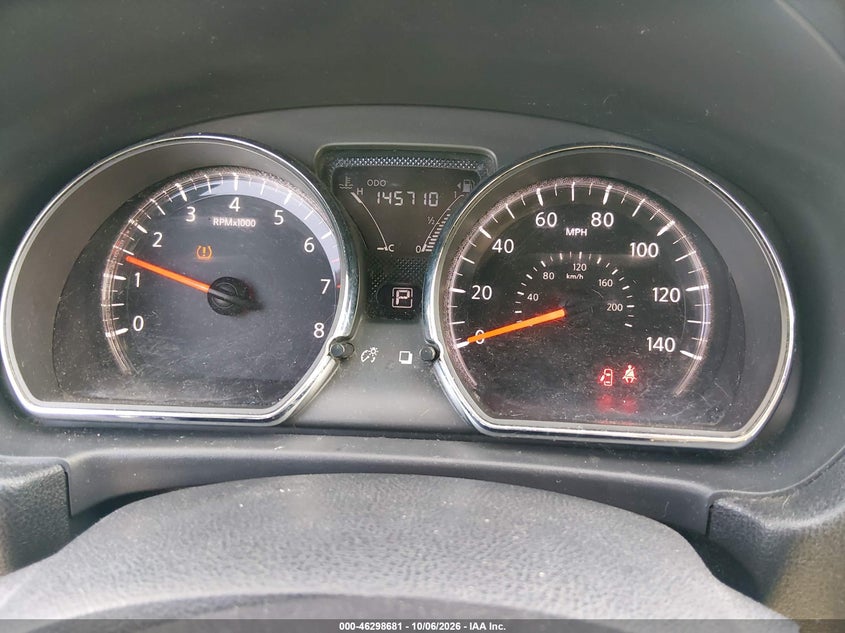Nissan Versa - фото 7